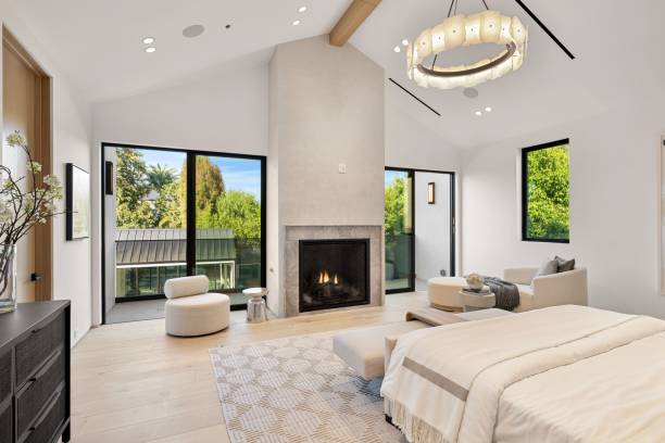 istock Luxury home in Sherman Oaks 2181694154