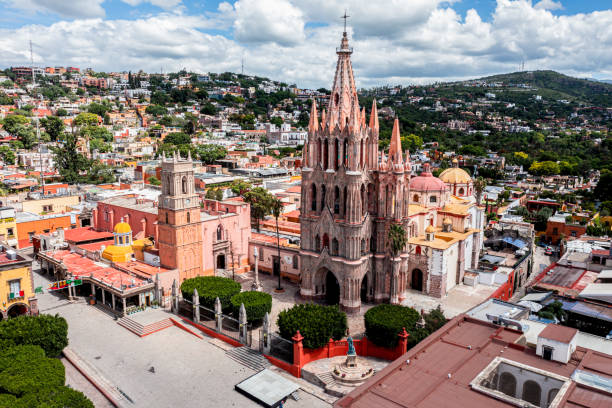 istock San Miguel de Allende, Guanajuato, Mexico 2181755444