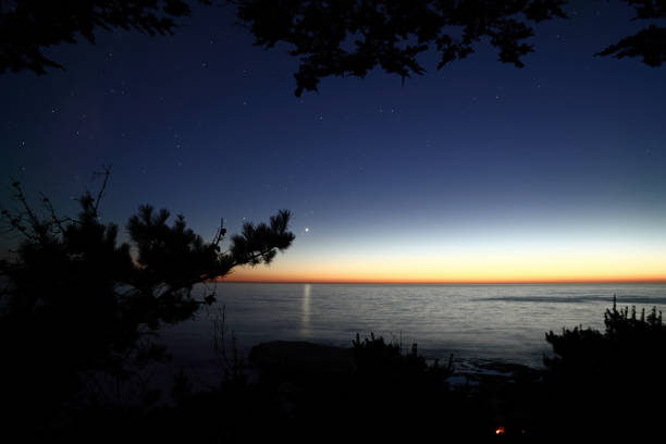 A spectacular dusk and night at Greyhouond Rock California