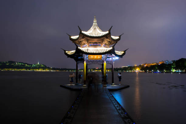 istock West Lake in Hangzhou 2181781721