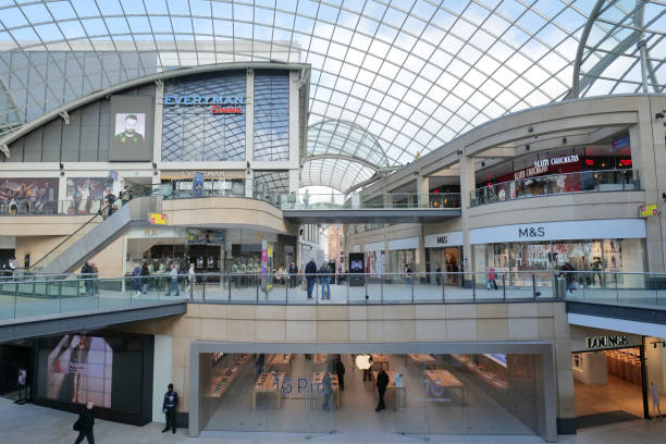 Shops In Leeds 690+ Leeds Shopping Stock Photos, Pictures & Royalty-Free Images - iStock