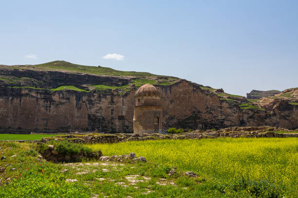 istock Zeynel Bey Mausoleum before moving, built in Hasankeyf before submerged, Turkey 2181877644
