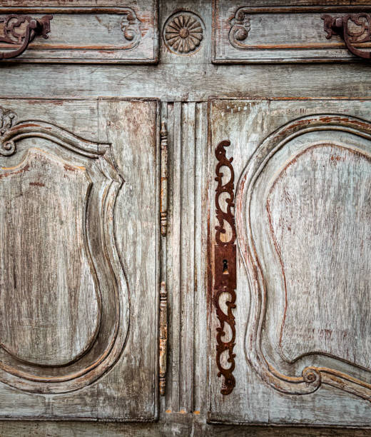 Re-cycled wooden cabinet doors