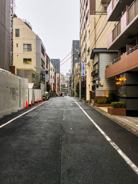 istock Quiet Street in the City 2181944816