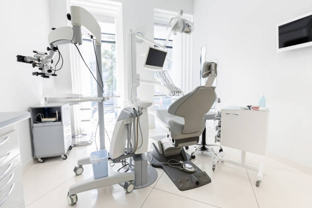 istock Interior of white modern dental clinic office 2181986716