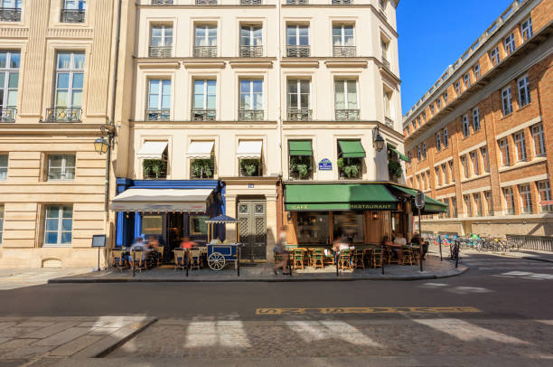istock Sidewalk cafe in Paris, France 2182181648