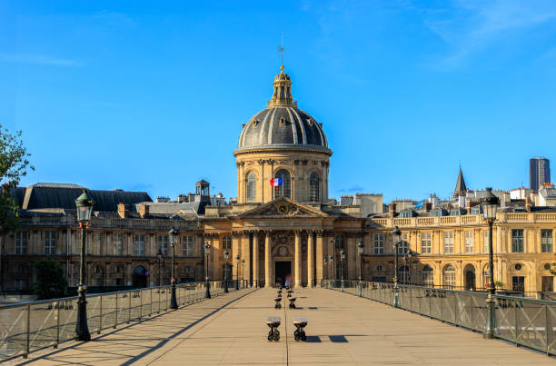 istock Institut de France, Paris 2182188176