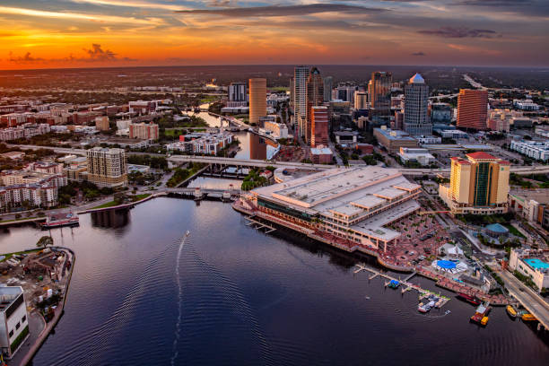 istock Beautiful Tampa at Sunset 2182204414