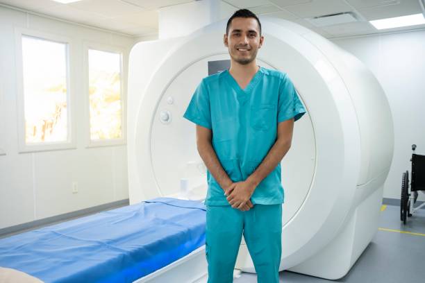istock Nurse in the nuclear magnetic resonance area 2182335332