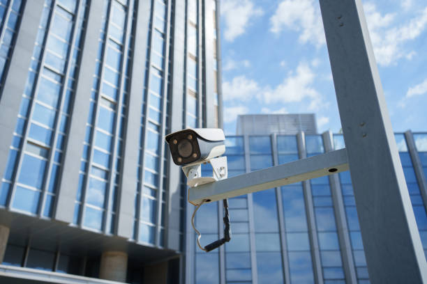 istock Facial recognition cameras all over the city 2182553785