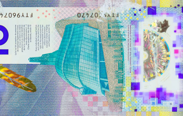 istock Bank of Canada issues ten dollar denominations of polymer banknotes 2182557372