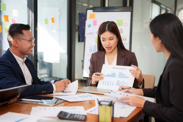 istock Asian Business Group Discuss work Presented at the meeting 2182642252