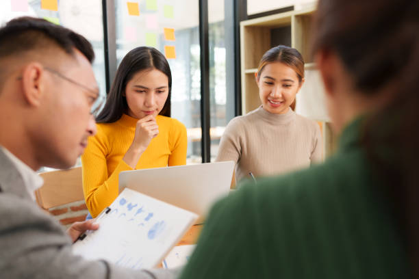 istock Asian Business Group Discuss work Presented at the meeting 2182645023