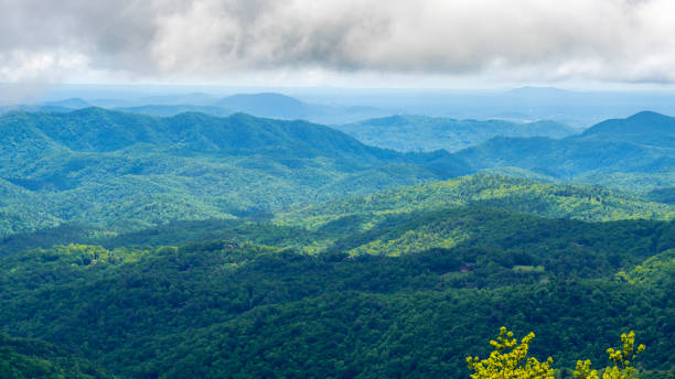 istock Along Blue Ridge Parkway: Thunder Hill Overlook, North Carolina 2182670970
