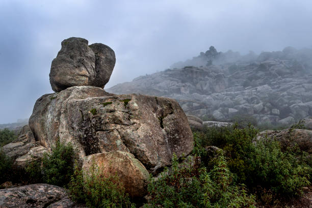 istock Niebla en la Sierra de la Cabrera 2182811596
