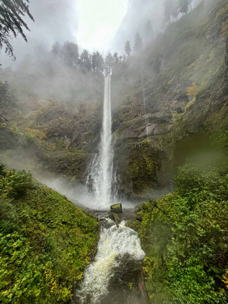 istock Multnomah Falls waterfall Multnomah Creek  Columbia River Gorg 2182937163
