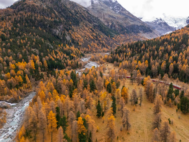 istock Swiss Alpine landscape in Autumn 2183000055
