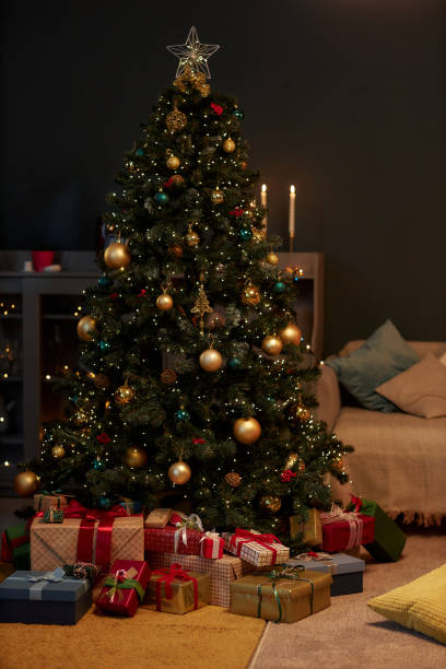 istock Decorated Christmas Tree with Gifts 2183012754