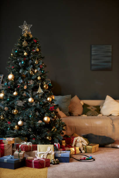 istock Christmas Tree in Elegant Home 2183012969