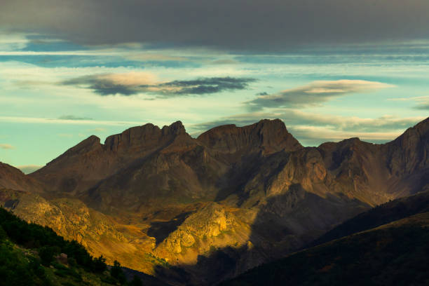 istock Spectacular views of the Aguas Tuertas Valley 2183120349