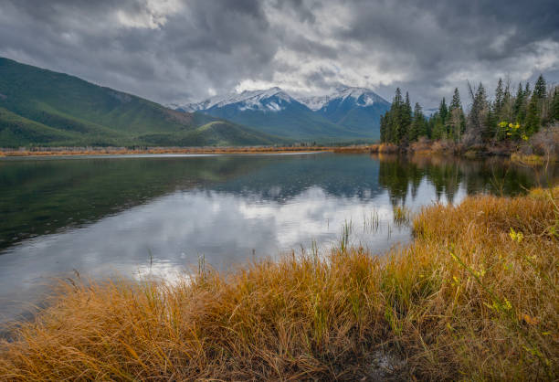 istock Mountains and Vermilion Lakes 2183283785