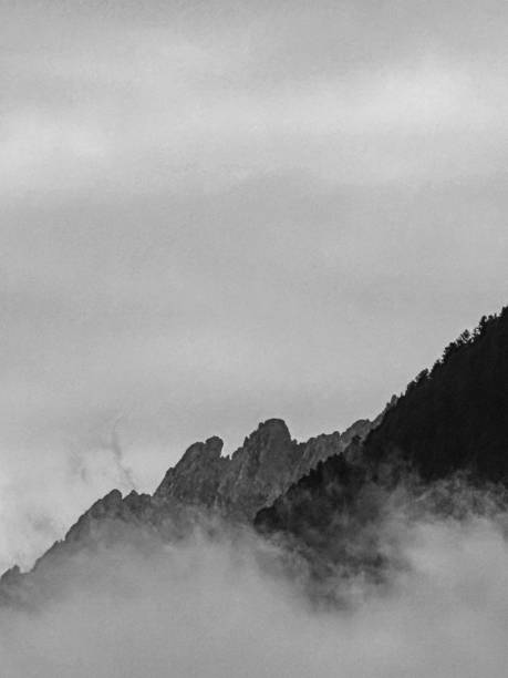 istock Mountains in the fog 2183343673