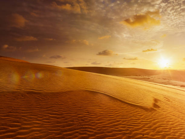 istock White sand dunes on sunrise, Mui Ne, Vietnam 2183367507
