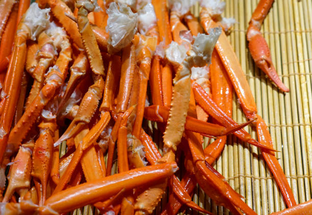 istock Close up on crab leg in the buffet restaurant 2183614636