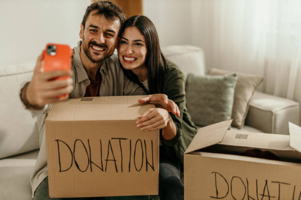 istock Selfie for our new home 2183655751