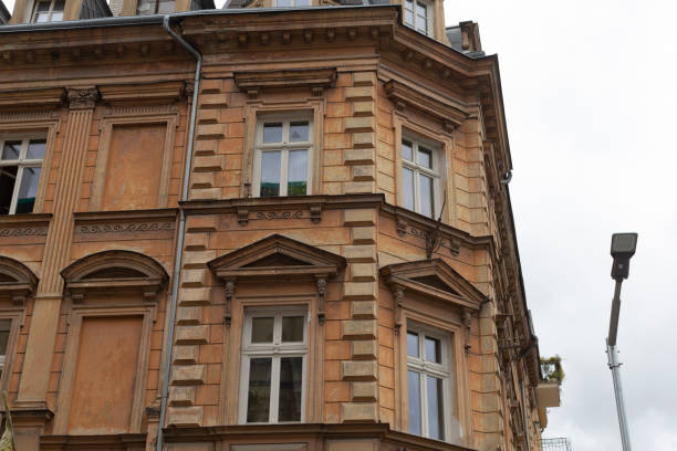 istock A windowed building with a street light in front of it 2183716633