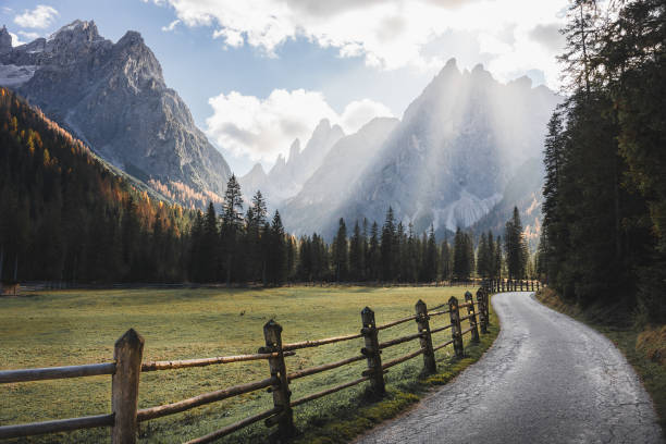 istock Sunshine in the valley 2183756011