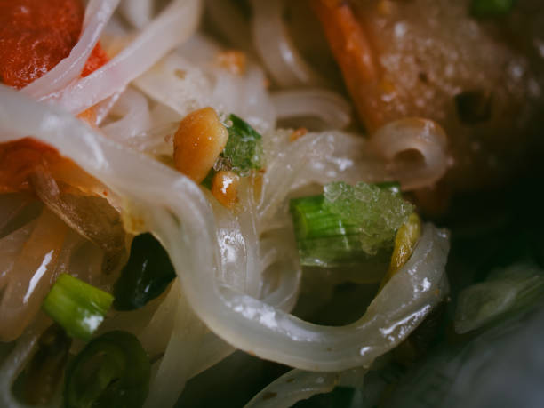 thai dry noodle