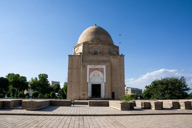 istock Front of the Rukhobod Mausoleum in Samarkand 2184007320