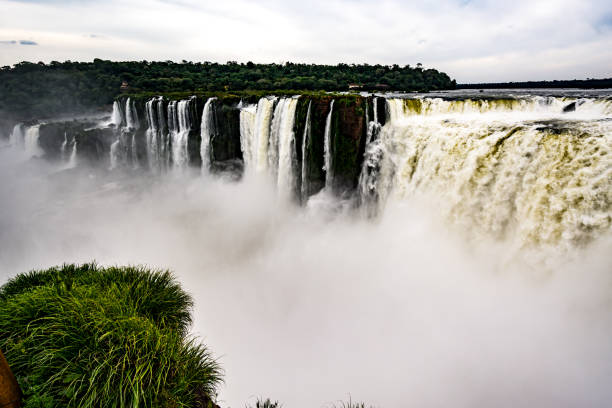 istock Misty Iguazu Vista, Argentina 2184072473