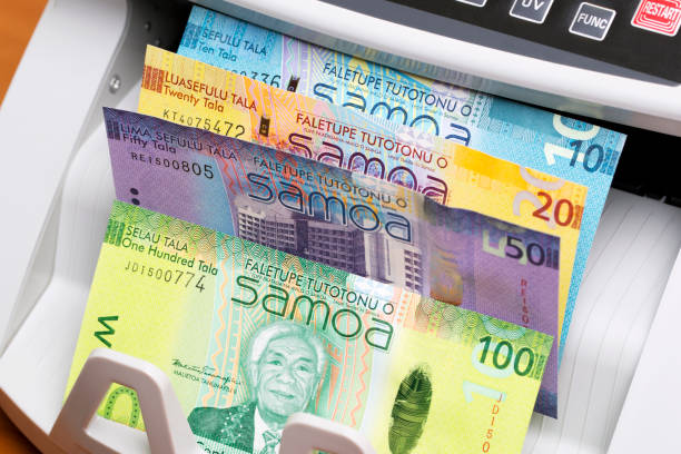 istock Samoan tala in the counting machine 2184139351
