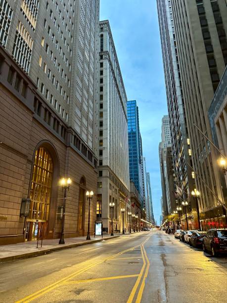 istock Lonely streets of Chicago at dusk 2184220907