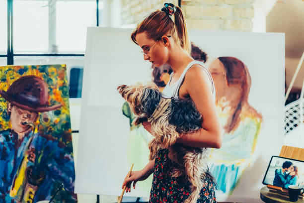 istock Artist painting 2184220979