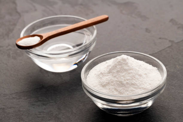 istock Baking soda to mix with vinegar - Healthy food. 2184346885