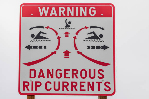 North America, USA, Washington State, Long Beach. Sign warning of dangerous rip tide currents.