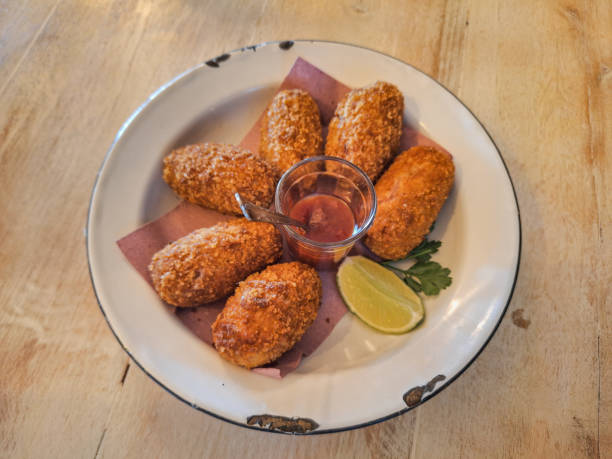 Tilápia Crocante e Molho Tártaro: Petisco Rápido - receita deliciosa profissional - passo 3