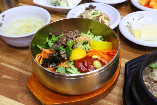 istock Jeonju bibimbap Korean food 2184570846
