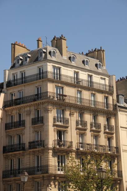 istock Classic Parisian Apartment Building 2184687047