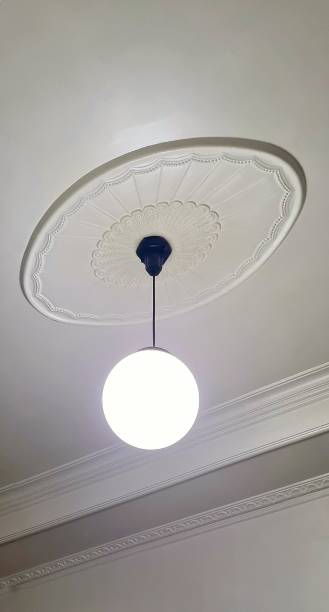 White illuminating ball lamp