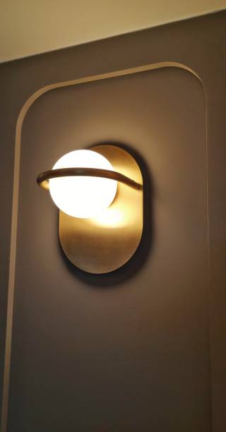 Yellow gold illuminating ball lamp