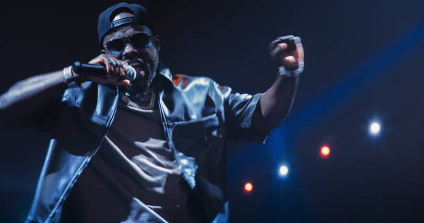 Artist Electrifies the Stage with His MCing, Captivating a Sold-Out Audience With His Dynamic Performance. Stunning Visual Effects on Screen Creating an Unforgettable Night for Loyal Fans