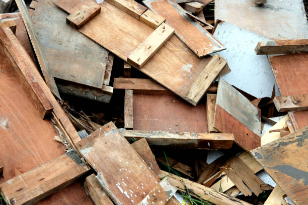Building waste from a building renovation