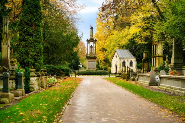 istock Autumn at the historic Melaten cemetery 2184831354