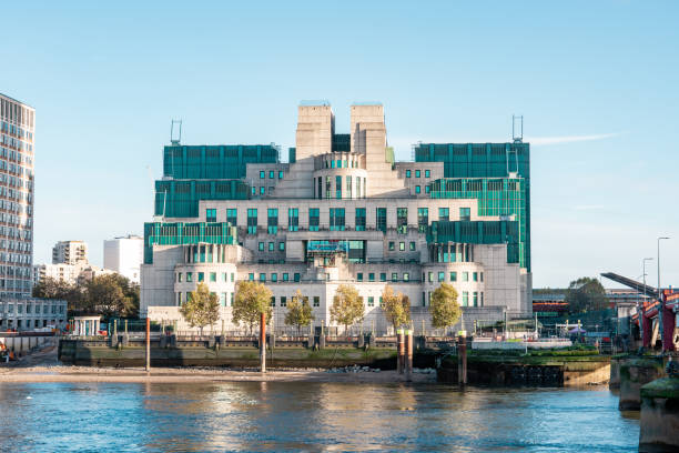 istock Exterior of Secret Intelligence Service Building 2184841073