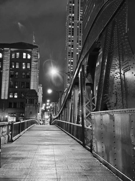 istock Chicago streets in black and white 2184842786