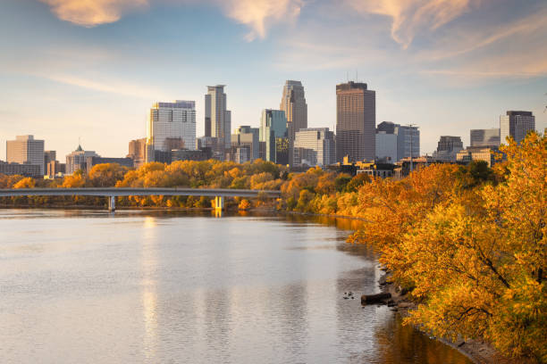 istock Minneapolis Mississippi Autumn Shores 2184961925